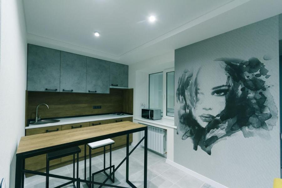 7 Вулиця Саксаганського Apartman Kijev Kültér fotó